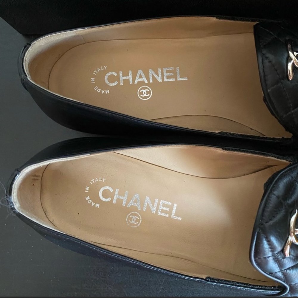 CHANEL Black Lambskin Quilted Leather Loafers Silver CC 37.5 7 7.5 Shoes Box - Picture 8 of 12